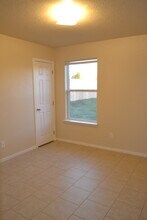 220 Ryan Cir Apt B in Nolanville, TX - Building Photo - Building Photo