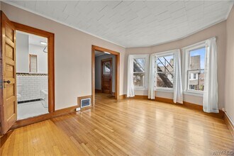 411 Breckenridge St in Buffalo, NY - Foto de edificio - Building Photo