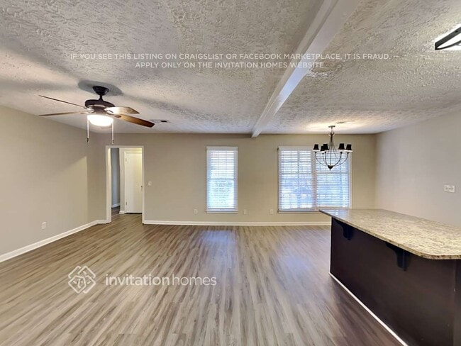 158 Little Brook Dr in Woodstock, GA - Building Photo - Building Photo