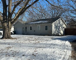 10925 5th St NE in Blaine, MN - Building Photo