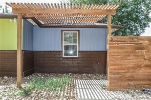 3905 Chase Cir in Austin, TX - Building Photo