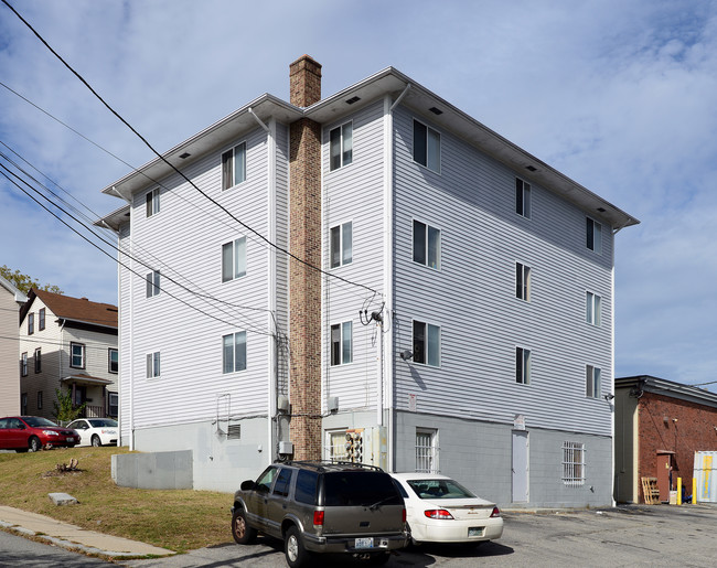 35 Veto St in Providence, RI - Foto de edificio - Building Photo