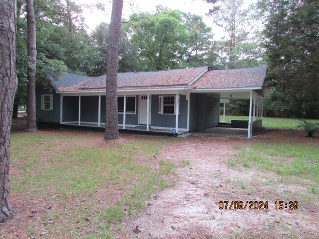 4246 Whitney Dr in Sumter, SC - Building Photo - Building Photo