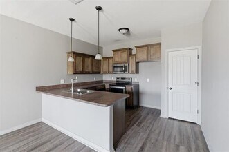 101 Capps St in Rio Vista, TX - Building Photo - Building Photo