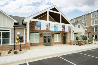 Comet Spartanburg in Spartanburg, SC - Building Photo - Building Photo