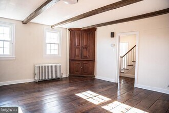 395 Bishop Hollow Rd in Newtown Square, PA - Building Photo - Building Photo