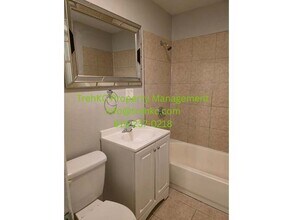 11206 Corrington Ave in Kansas City, MO - Building Photo - Building Photo