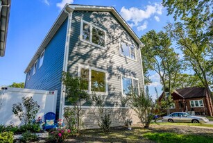 2201 N 74th Ct in Elmwood Park, IL - Building Photo