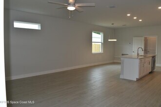 414 Grove Ln in Melbourne, FL - Building Photo - Building Photo