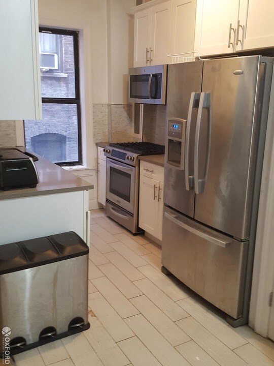 510 W 123rd St-Unit -32 in New York, NY - Building Photo