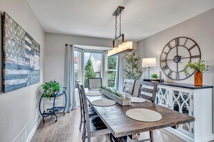 5483 Mountain Garland Dr in Colorado Springs, CO - Building Photo