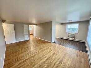 Catalpa Crossing Apartments in Madison, WI - Building Photo - Building Photo