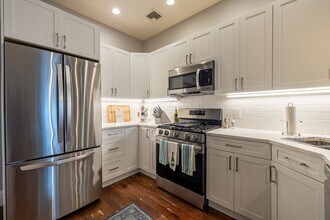 120 W Seventh St in Boston, MA - Building Photo - Building Photo