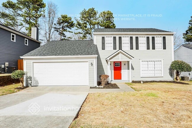 6563 Eastbriar Dr in Lithonia, GA - Building Photo - Building Photo