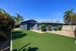 5102 Ewing St in San Diego, CA - Building Photo