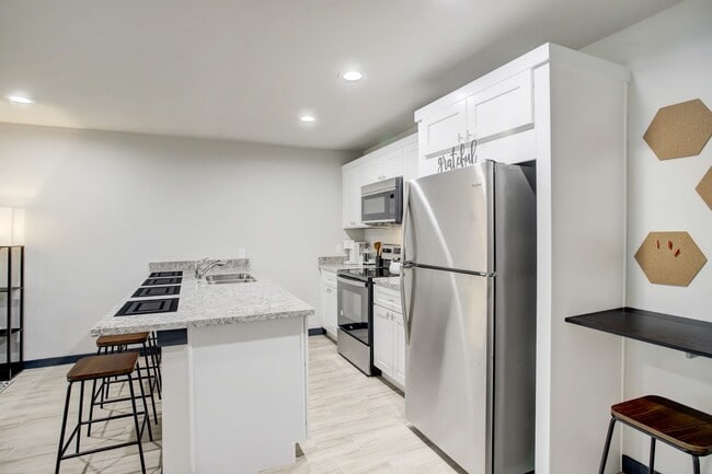 3448 Elgin St in Houston, TX - Building Photo - Building Photo