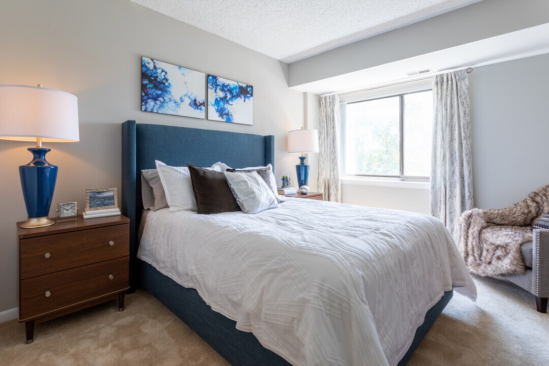 Cortland Landmark in Alexandria, VA - Building Photo