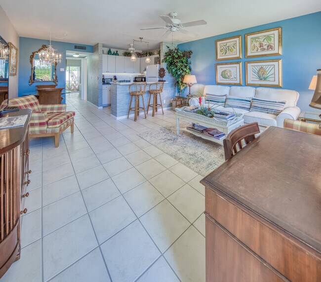 property at 3120 Cynthia Ln