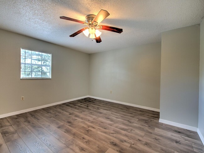 property at 3514 Sarah St