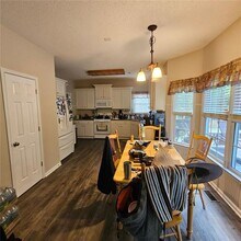 557 Wisteria Dr in Woodstock, GA - Building Photo - Building Photo