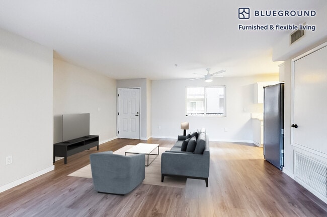 18425 Malden St, Unit SI FL0-ID8923A in Los Angeles, CA - Building Photo - Building Photo