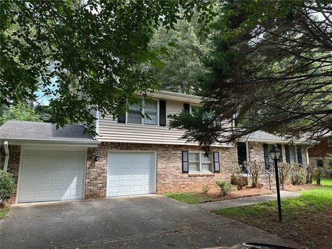 5314 Omalley Ln in Stone Mountain, GA - Building Photo - Building Photo