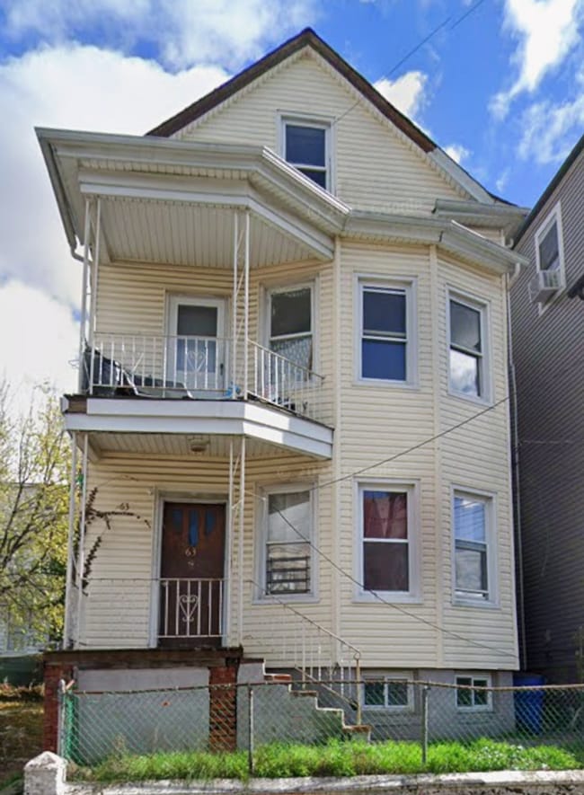 property at 63 Mercer St
