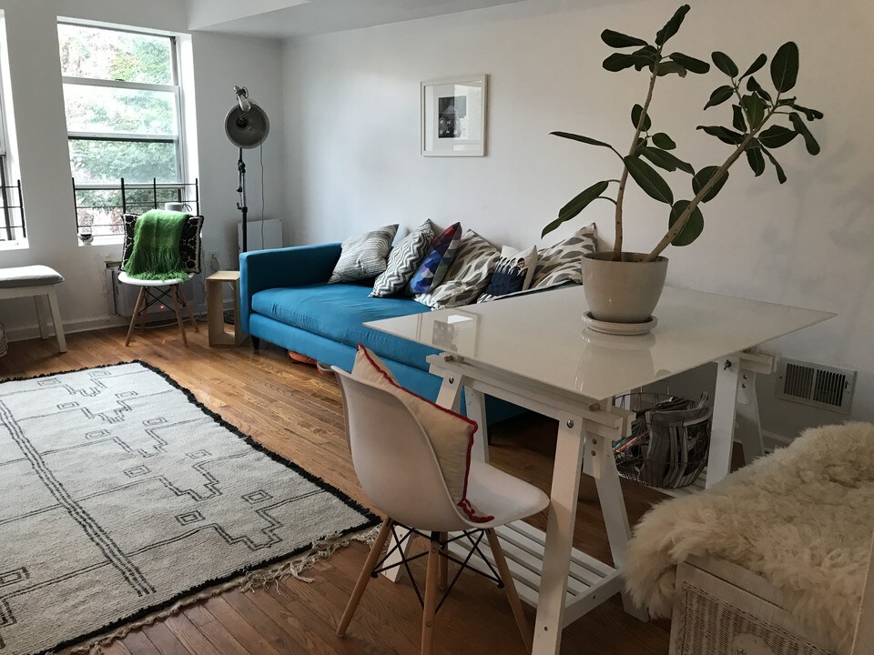 115 Vanderbilt Ave in Brooklyn, NY - Building Photo