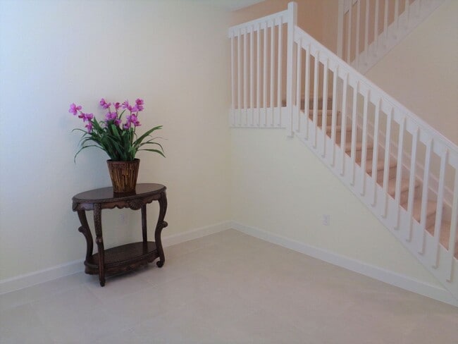 10004 W Villa Cir in Vero Beach, FL - Building Photo - Building Photo