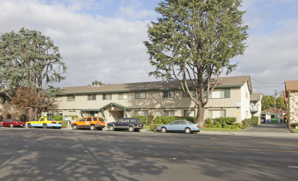 One Hamilton West Apartments in San Jose, CA - Foto de edificio