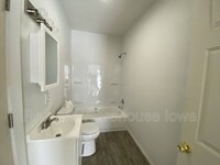 2311 Logan Ave - 12