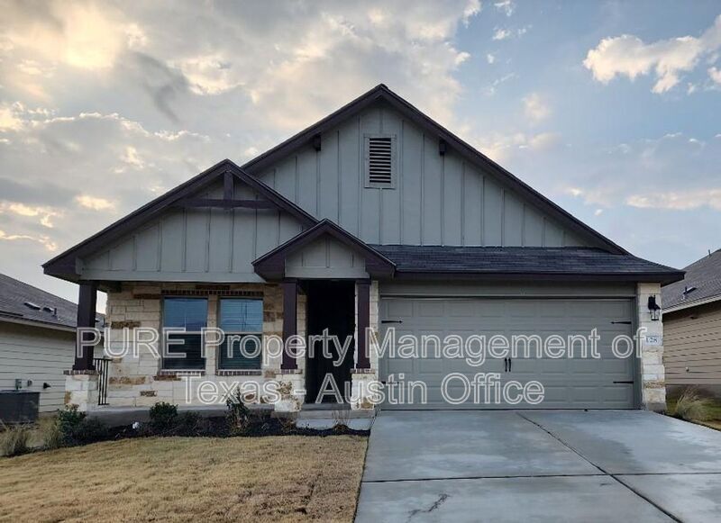 128 Onna St in Taylor, TX - Building Photo