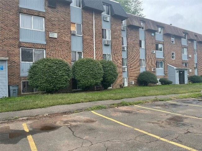 property at 1025 Old Colony Rd