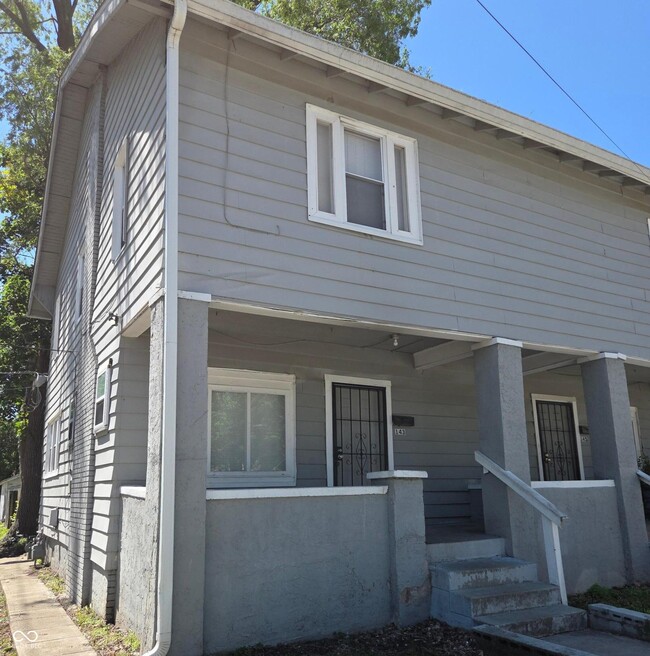 property at 143 W 35th St