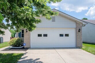 6091 Parrington Dr in Indianapolis, IN - Building Photo - Building Photo