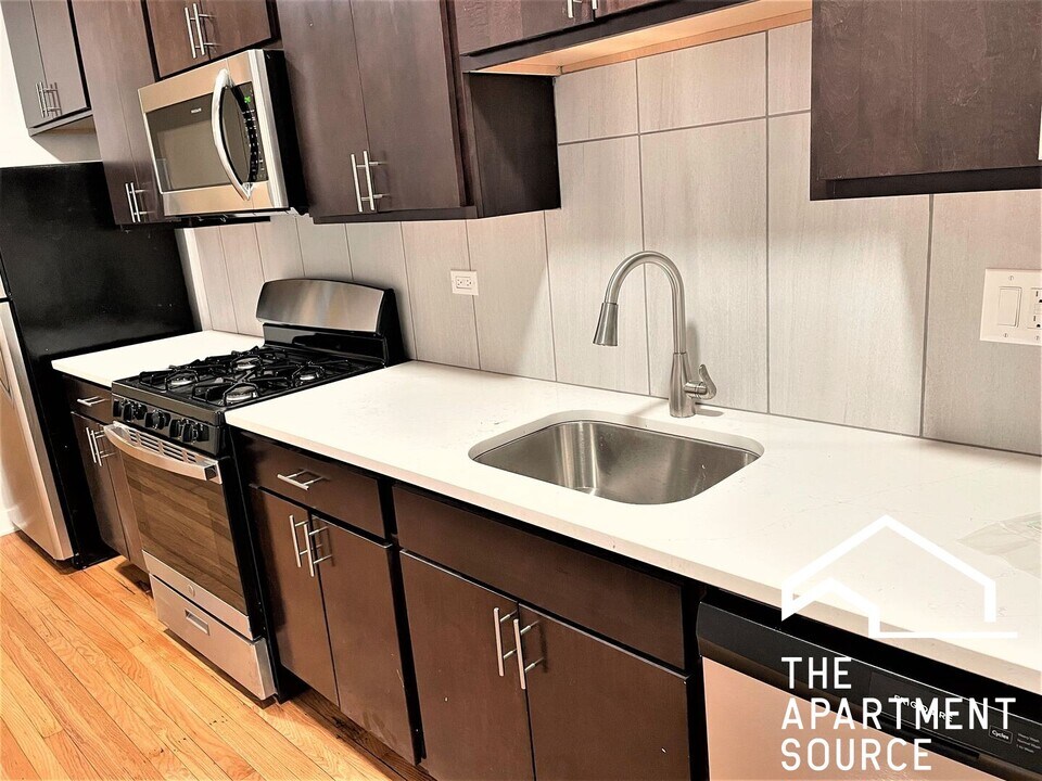 4405 N Kimball Ave in Chicago, IL - Building Photo