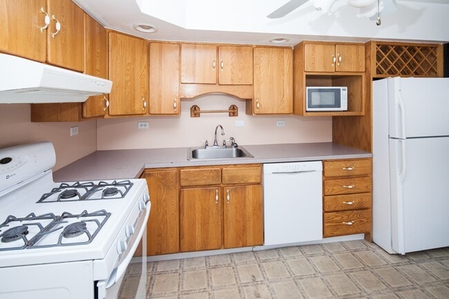 225 Brennen Dr in Newark, DE - Building Photo - Building Photo