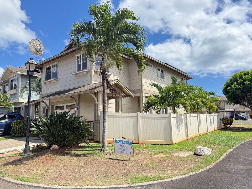 91-640-640 Makalea St in Ewa Beach, HI - Building Photo