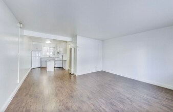 1002 E 23rd St in Oakland, CA - Building Photo - Building Photo