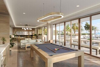 3900 Alton Rd, Unit F2 in Miami Beach, FL - Foto de edificio - Building Photo