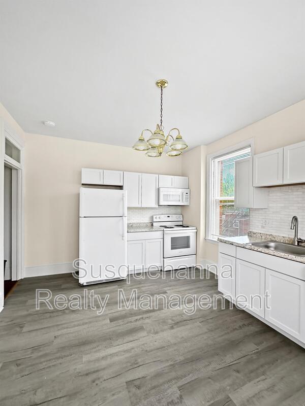 744 Columbia Ave in Lancaster, PA - Building Photo - Building Photo