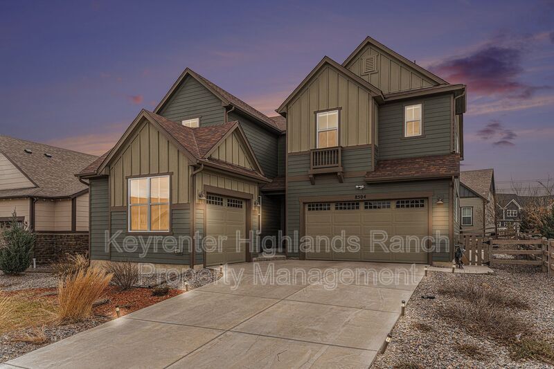 8504 Garden City Ave in Littleton, CO - Building Photo