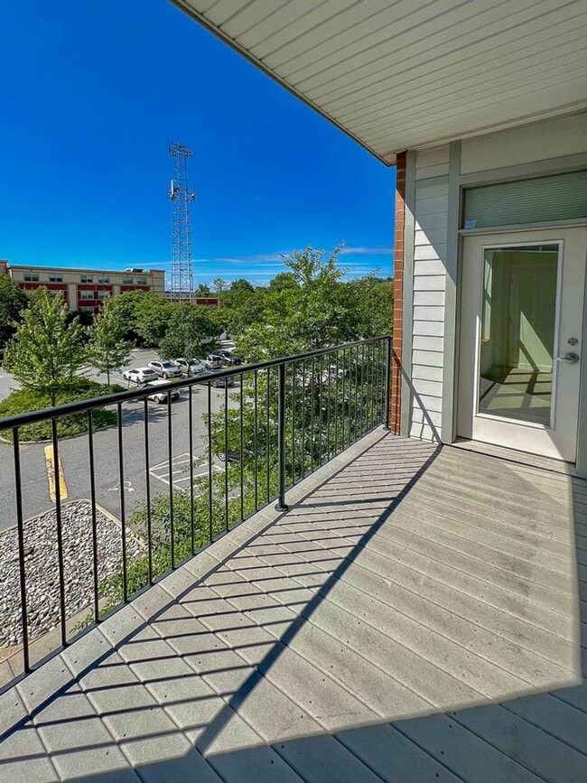 410 Farrell St in South Burlington, VT - Building Photo - Building Photo