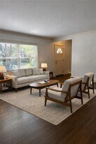 510 Montgomery Ferry Dr NE in Atlanta, GA - Building Photo