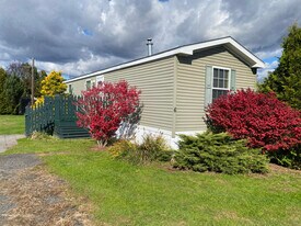 5050 US-209 in Accord, NY - Building Photo