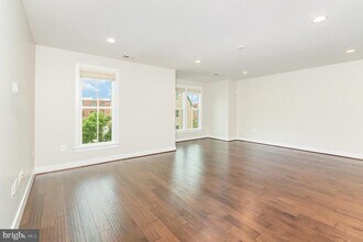 2109 Main Line Blvd in Alexandria, VA - Building Photo - Building Photo