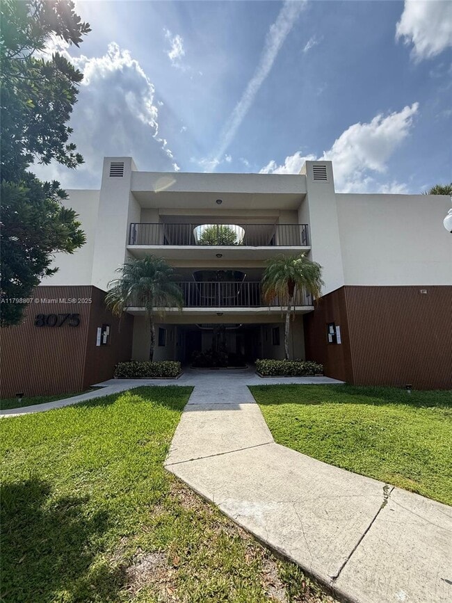 8075 SW 107th Ave
