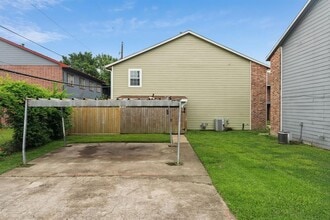 12321 Ormandy St in Houston, TX - Building Photo - Building Photo