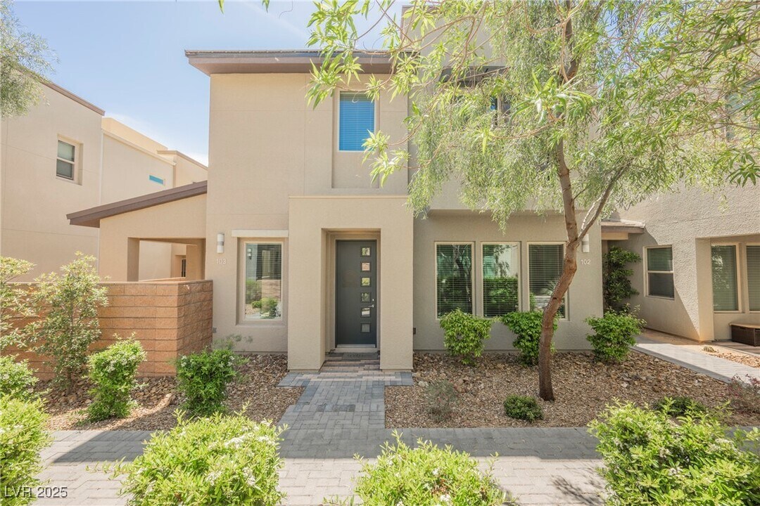 11262 Cactus Tower Ave in Las Vegas, NV - Building Photo