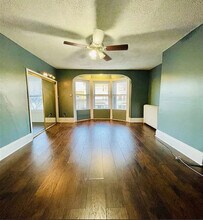 487 Mercer St, Unit 2nd Fl Apt in Jersey City, NJ - Building Photo - Building Photo